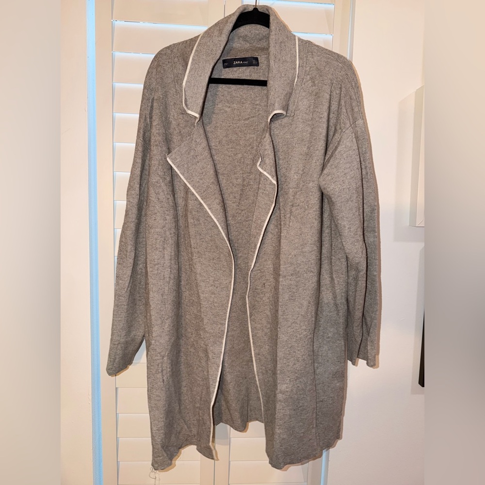 Zara Women's Heather Gray Coat with Ivory Edging